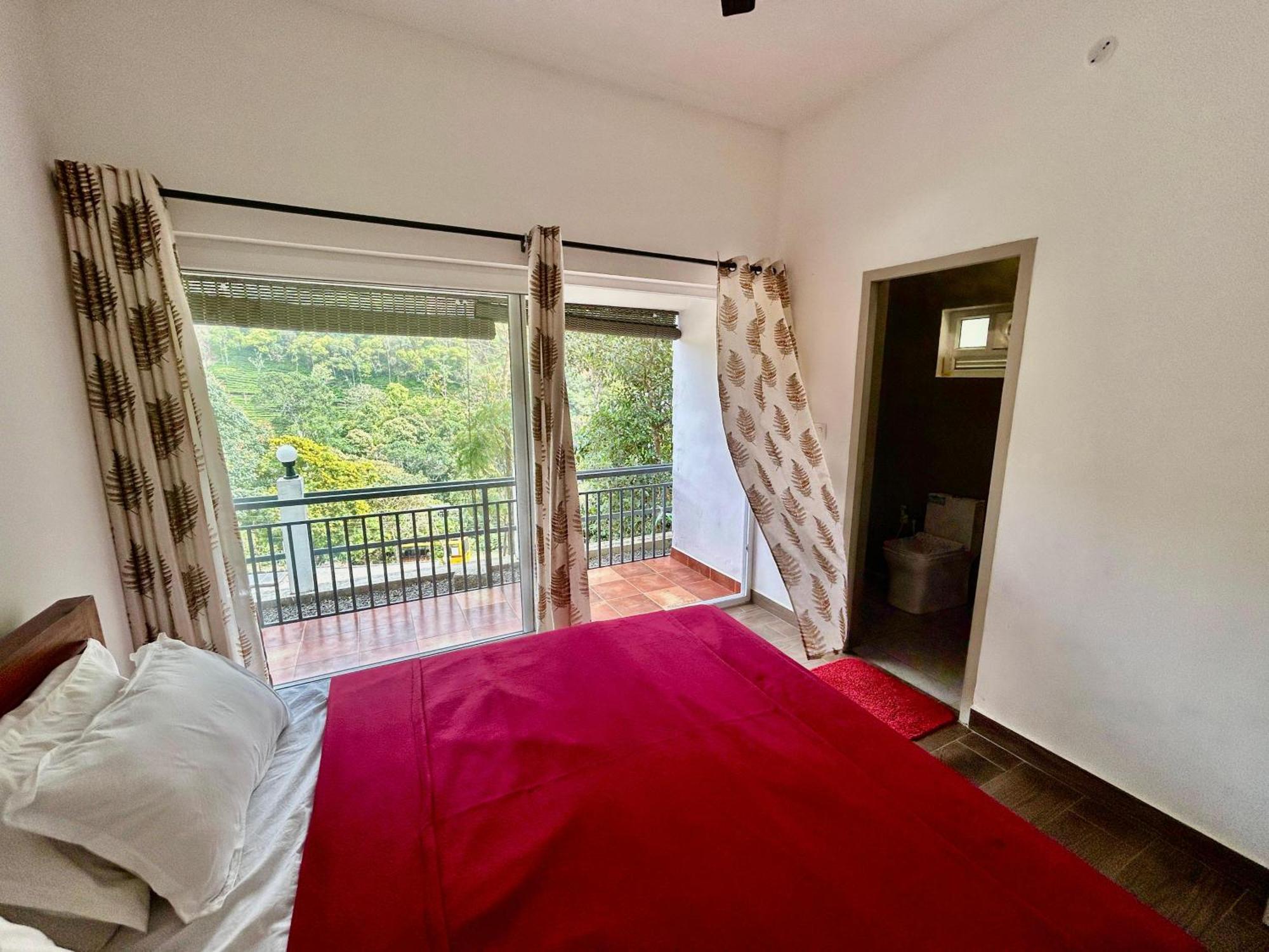Misty Heights Peermade - Private Mountain Villa Retreat Vandiperiyār Exterior photo